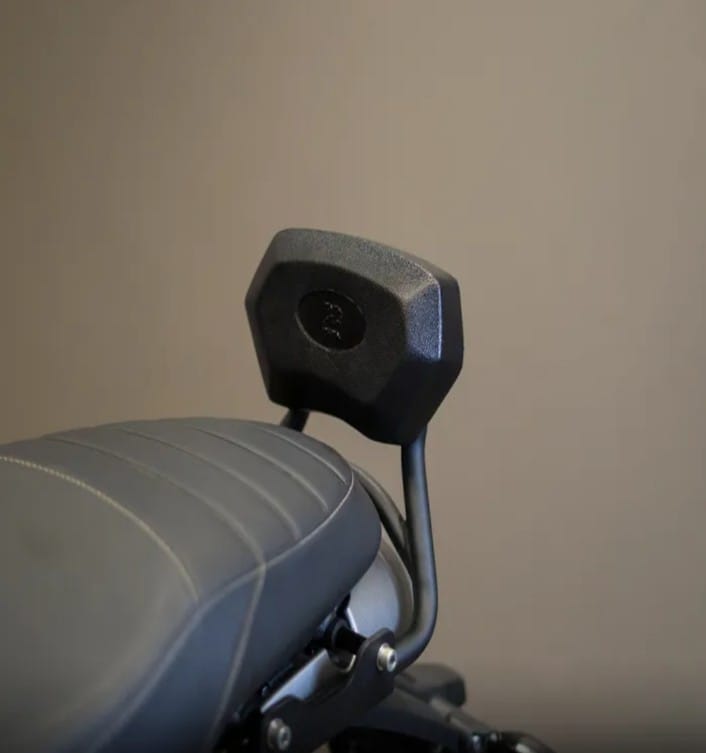 BACK REST BLACK FOR FOR TRIUMPH SPEED 400