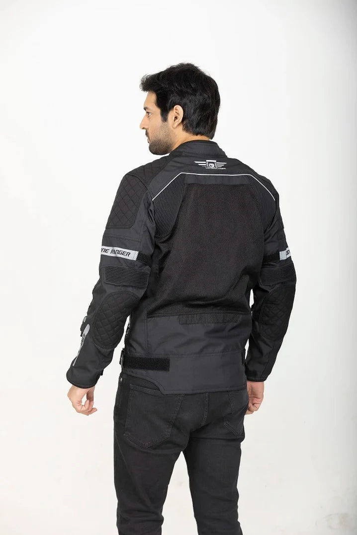 Urbano Riding Jacket (Black)