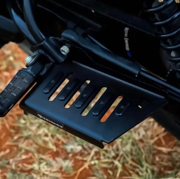 LADIES FOOTREST BLACK FOR HUNTER 350