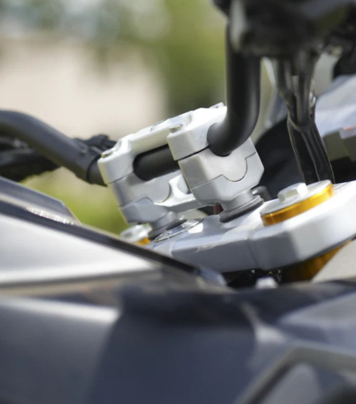 HANDLEBAR RISER SILVER FOR BMW G310 GS