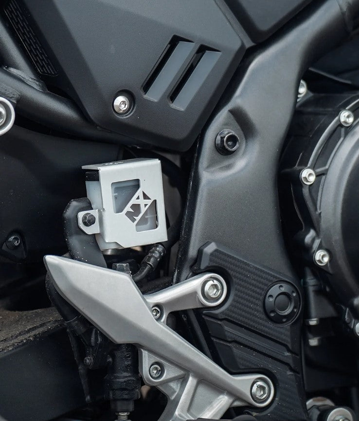 LCB SPYRO REAR OIL CAP ALUMINIUM FOR HONDA NX500