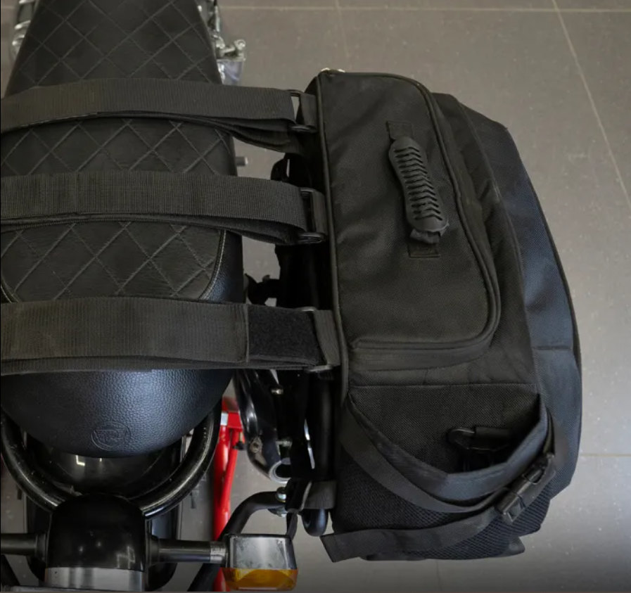 Universal Retro Saddle Bag
