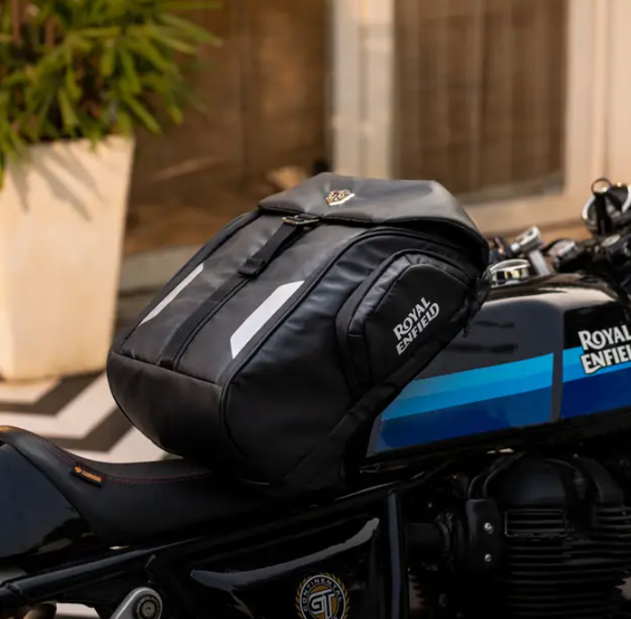 Traveller Waterproof Backpack -Black