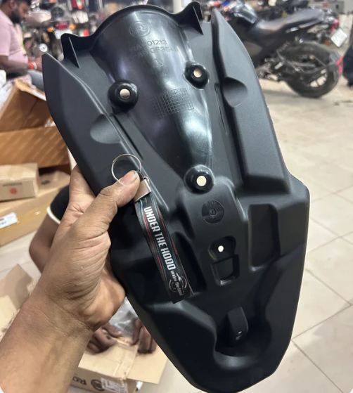Black Rear Mudguard Extender For Royal Enfield Guerrilla 450