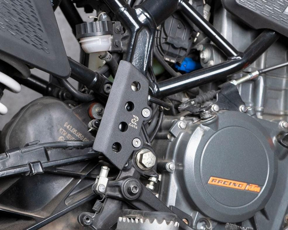 NEW REAR MASTER CYLINDER PROTECTOR FOR KTM ADV 250 /390 / 390X
