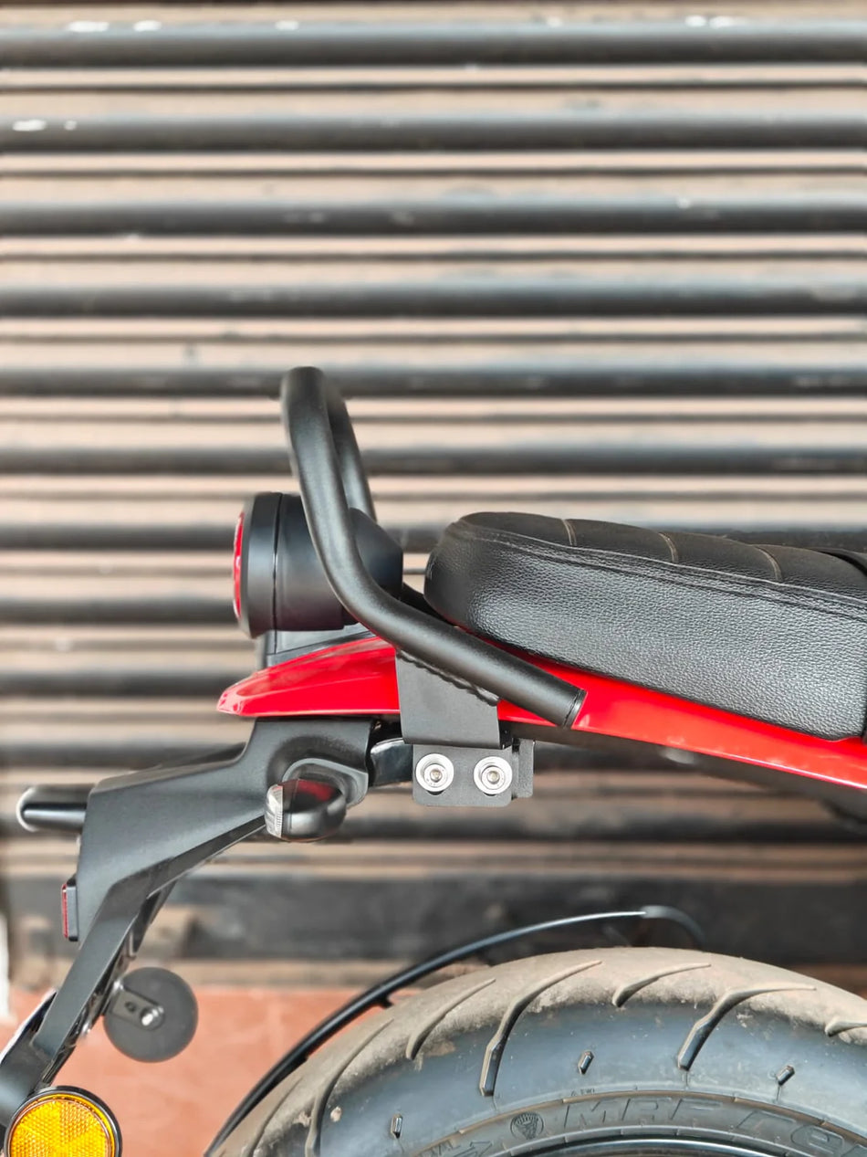 GRAB HANDLE FOR YAMAHA XSR 155