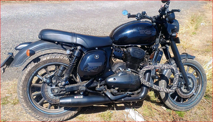 Flare Shot Black Exhaust With DB Killer For Jawa & Yezdi 650