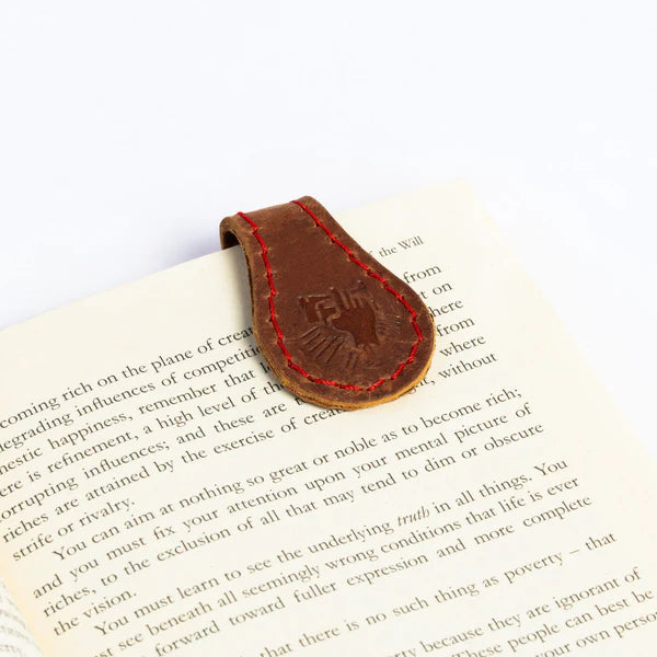Clio Magnet Bookmark ( Camel Brown ) | Engina Lifestyle